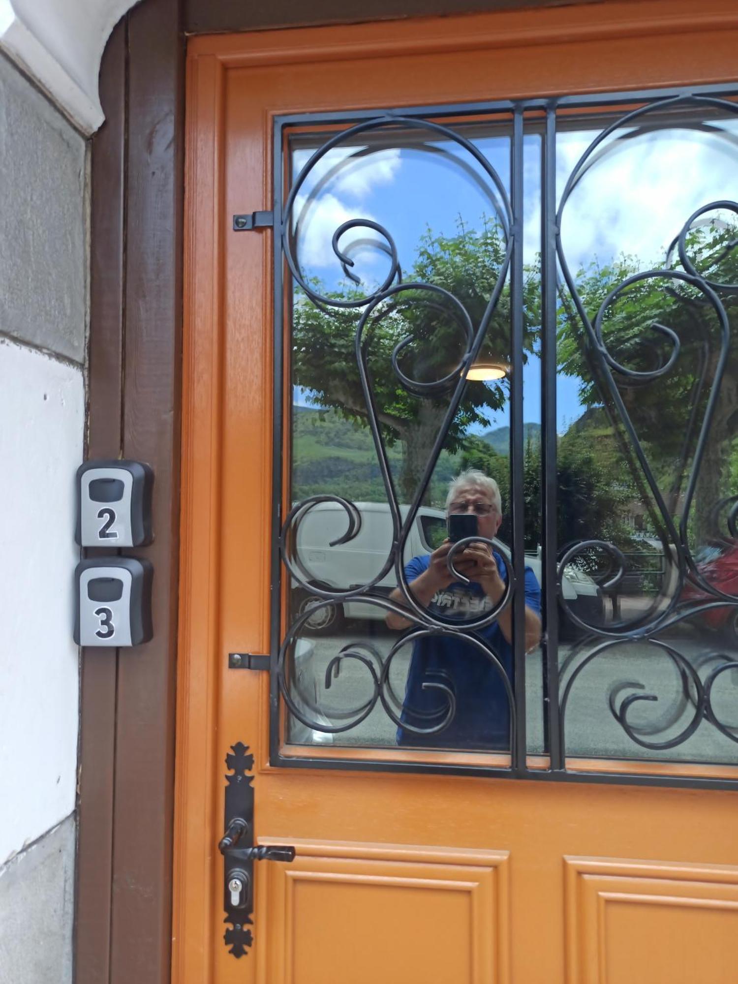 Appartements Touristique - La Colombiere Lourdes Zewnętrze zdjęcie